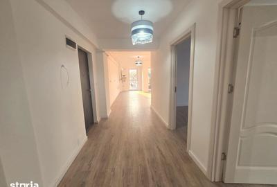 Apartament cu 3 camere decomandat în Dâmbul Rotund - 1