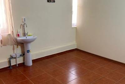 Birou, de 20 mp, în Tomis II - 3