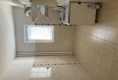 Agentia imobiliara VIGAFON vinde apartament 3 camere Nord-Cameliei - 4