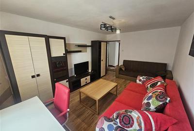 Apartament cu 2 camere decomandat în Micro IV - 5