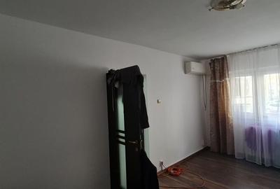 Apartament cu 2 camere decomandat în Basarabia - 1