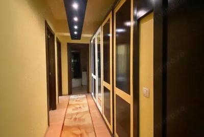 Apartament cu 3 camere decomandat în Central - 7