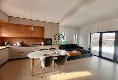 Duplex cu 3 camere cu Canalizare în Bujoreni - 1