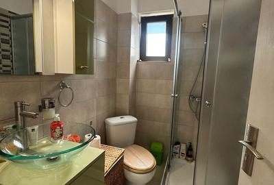 Casă cu Teren 240 Mp în Central - 5