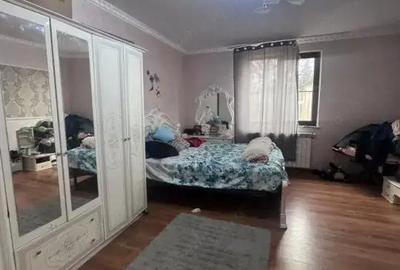 Casă cu Teren 295 Mp în Rădăuți - 1