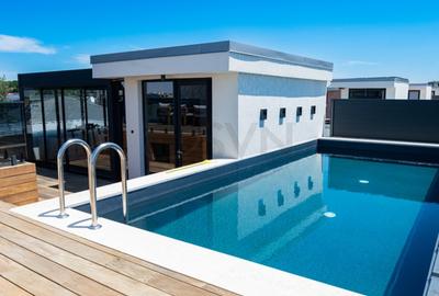 Casă individuală cu 6 camere cu Piscina în Central - 2