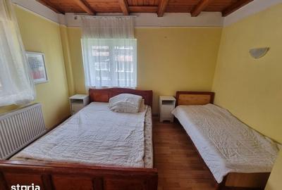 Casă cu Teren 500 Mp în Central - 1
