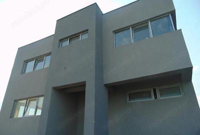 Casă cu 4 camere cu Teren 300 Mp în Tunari - 2