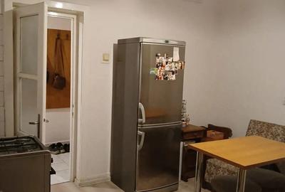 Vand apartament cu 2 camere langa SRI etaj 3 din 4 - 3