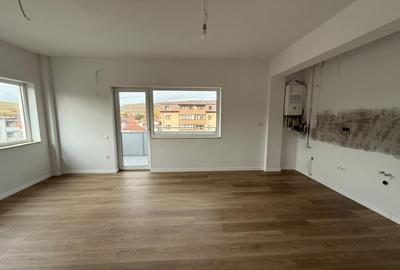 Apartament cu 3 camere decomandat în Baciu - 12