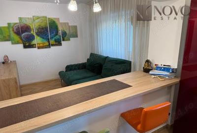 Apartament cu 3 camere decomandat, mobilat în Alba Iulia