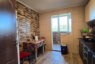 3 camere ctie 1981 mobilat utilat Brancoveanu - Luica - 2