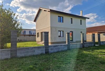 Casa Individuala - Mobilata si utilata - 605 mp teren. - 4