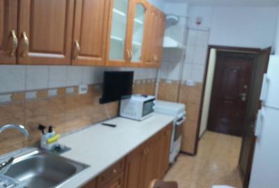 Garsonieră decomandată în Barieră - 3