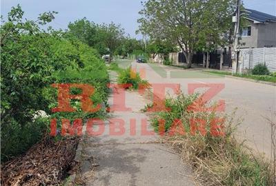 Teren de 6900 mp, în Central - 1