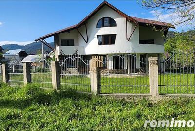 Casă cu 6 camere cu Teren 786 Mp în Câmpulung Moldovenesc - 11