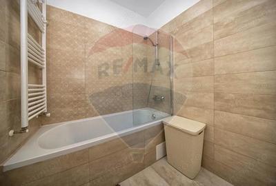Apartament cu 2 camere decomandat în Noua - 6