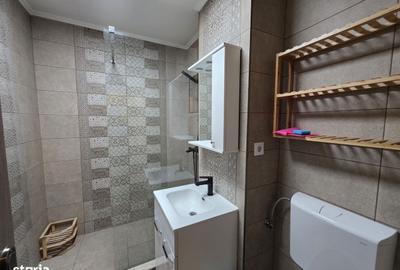 Apartament cu 2 camere decomandat în Decebal - 1