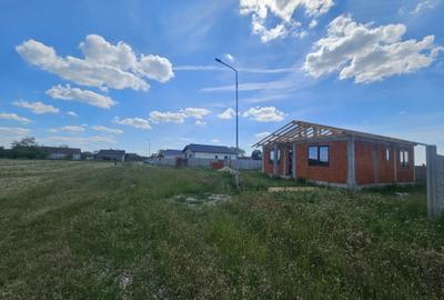 Casă cu 3 camere în Leș - 2