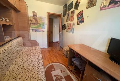 Apartament cu 3 camere, semidecomandat, spatios si luminos – zona avantajoasa - 8