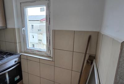 Garsonieră decomandată în Brăilei - 6