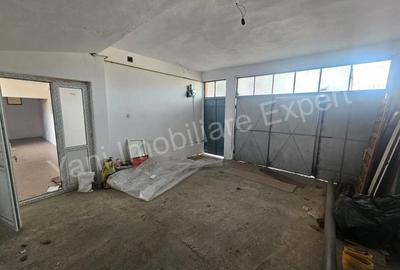 Spațiu comercial, de 320 mp, în Central - 1