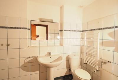 Vila cu deschidere catre lac ideala pentru birouri sau rezidenta - 15