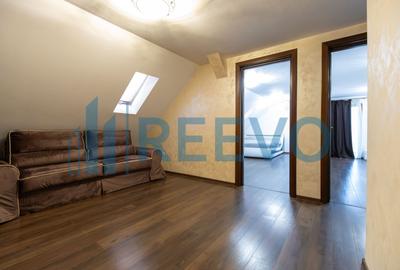 Penthouse cu 5 camere decomandat, mobilat în Calea Moldovei - 40