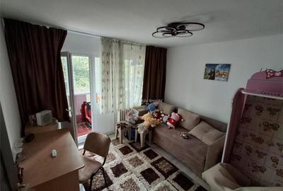 Resita, chirie, 3 cam. MOBILAT UTILAT MODERN - GOVANDAR - MI Resita, chirie, 3 cam. MOBILAT UTILAT MODERN - GOVANDAR - MI - 8