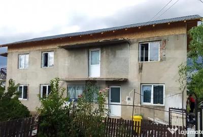 Casă cu 3 camere cu Teren 696 Mp în Brazi - 10