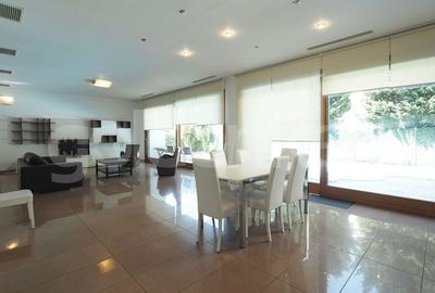 Vila moderna mobilata cu 5 camere | piscina - 4