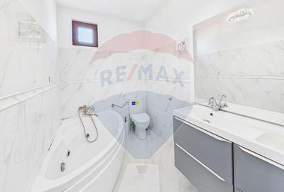 Casa / Vila cu 4 camere de vanzare in zona Est - 29