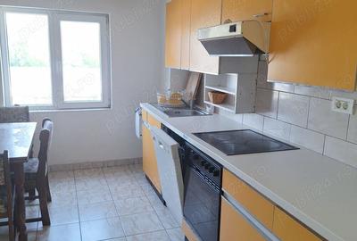 Apartament 2 camere de vanzare, zona Stadion - 3