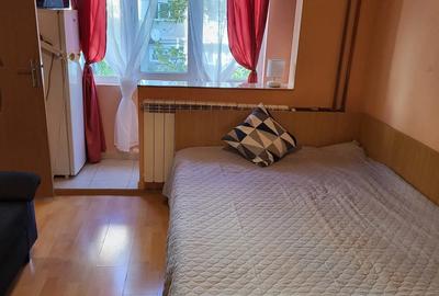 Zona Calea Martirilor - apartament cu o camera - 1