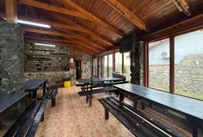 Pensiune de vanzare cu teren 2140 mp in Mamaia Navodari - 9