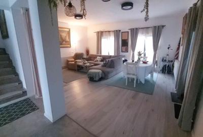 Casă cu 4 camere cu Teren 777 Mp în Brebu - 20