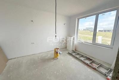 Casă cu 4 camere cu Teren 600 Mp în Paleu - 2