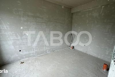 Casă cu 4 camere cu Teren 257 Mp în Șelimbăr - 12