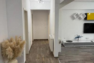 Apartament cu 3 camere decomandat, mobilat în Tractorul - 6