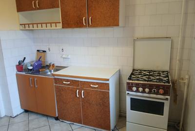 Apartament cu 2 camere decomandat, mobilat în Gemenii - 2