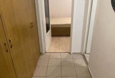 Proprietar, vand garsoniera cf.1, dec, parter din 4, Aleea Caline?ti, (?os.Giurgiului), sector 4. - 3