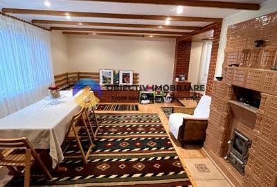 2 case si teren in Agapia - localitatea Sacalusesti - 11