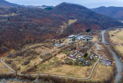 Teren ?i spa?ii industriale, com. Negreni, sat Bucea, jud. - 7