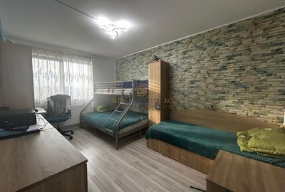 Apartament cu 2 camere decomandat în Apărătorii Patriei - 8