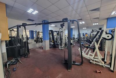 Clădire P+2+M de închiriat – spații servicii / birouri / sală sport - 6