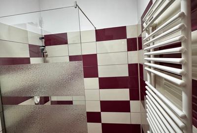 Apartament cu 2 camere decomandat în Corunca - 2