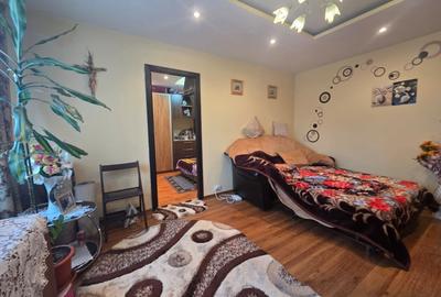 DE VANZARE-APARTAMENT 2 CAMERE-MIRCEA CEL BATRAN - 4