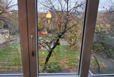 Apartament cu 3 camere decomandat în Militari - 2