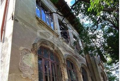 Teren Intravilan 950 mp  UNIRII -PALATUL PARLAMENTULUI-