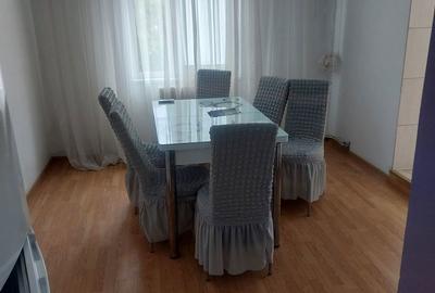 Apartament cu 3 camere decomandat în Exterior Vest - 7